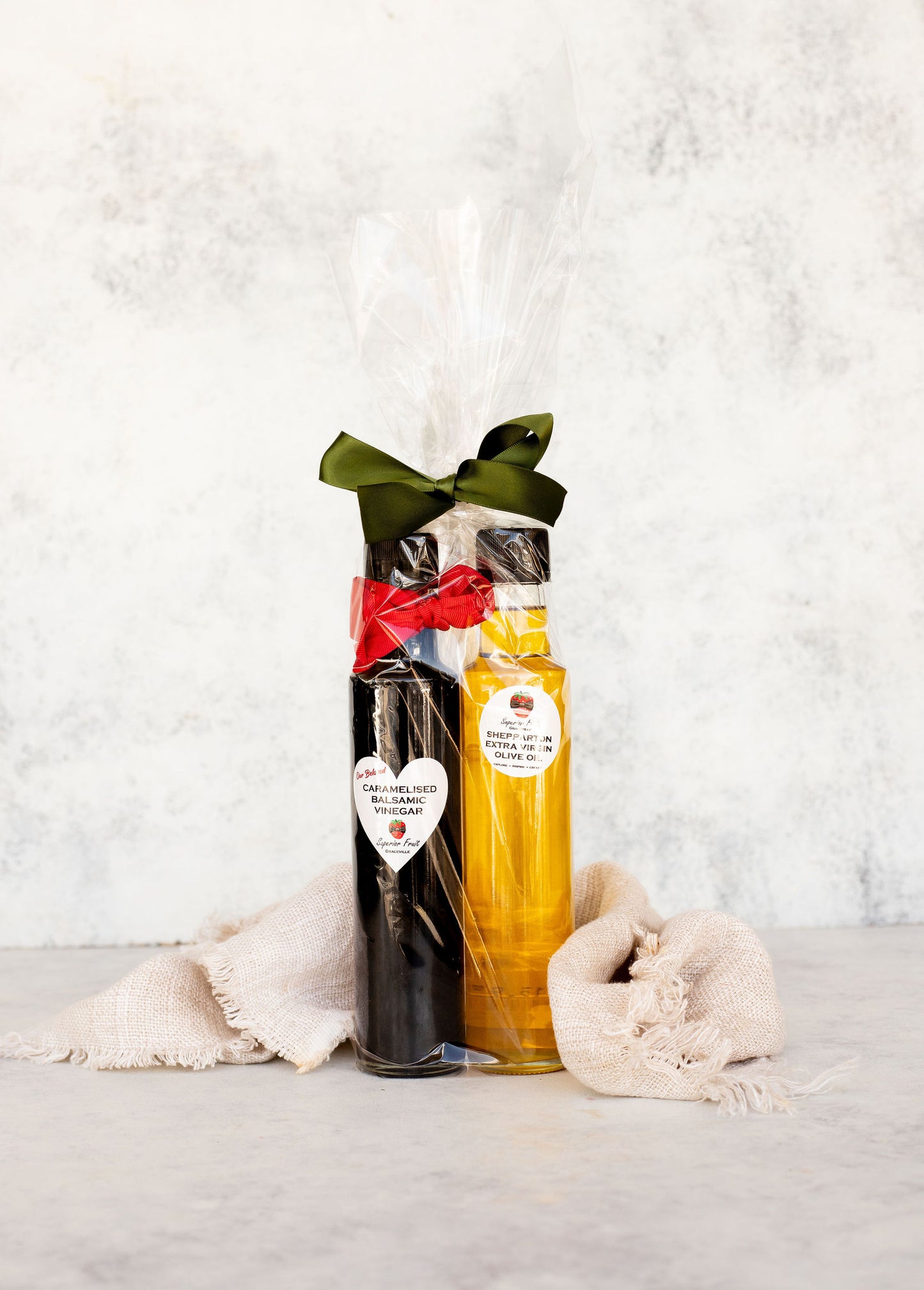 Laurel Avenue Gift Set ❤ Our Beloved Caramelised Balsamic Vinegar ❤ Our Privately Sourced Olive Oil